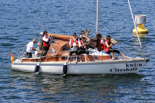 周琦通过精 周琦通过精